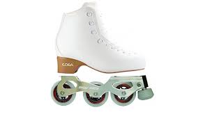 Ice Skating Techniques: How the Right Skates Can Improve Your Skills